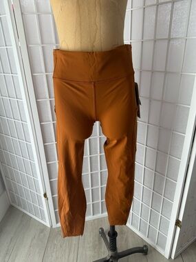 Lululemon Fast & Free HR Tight 24” XL Asia Fit Burnt Orange NWT